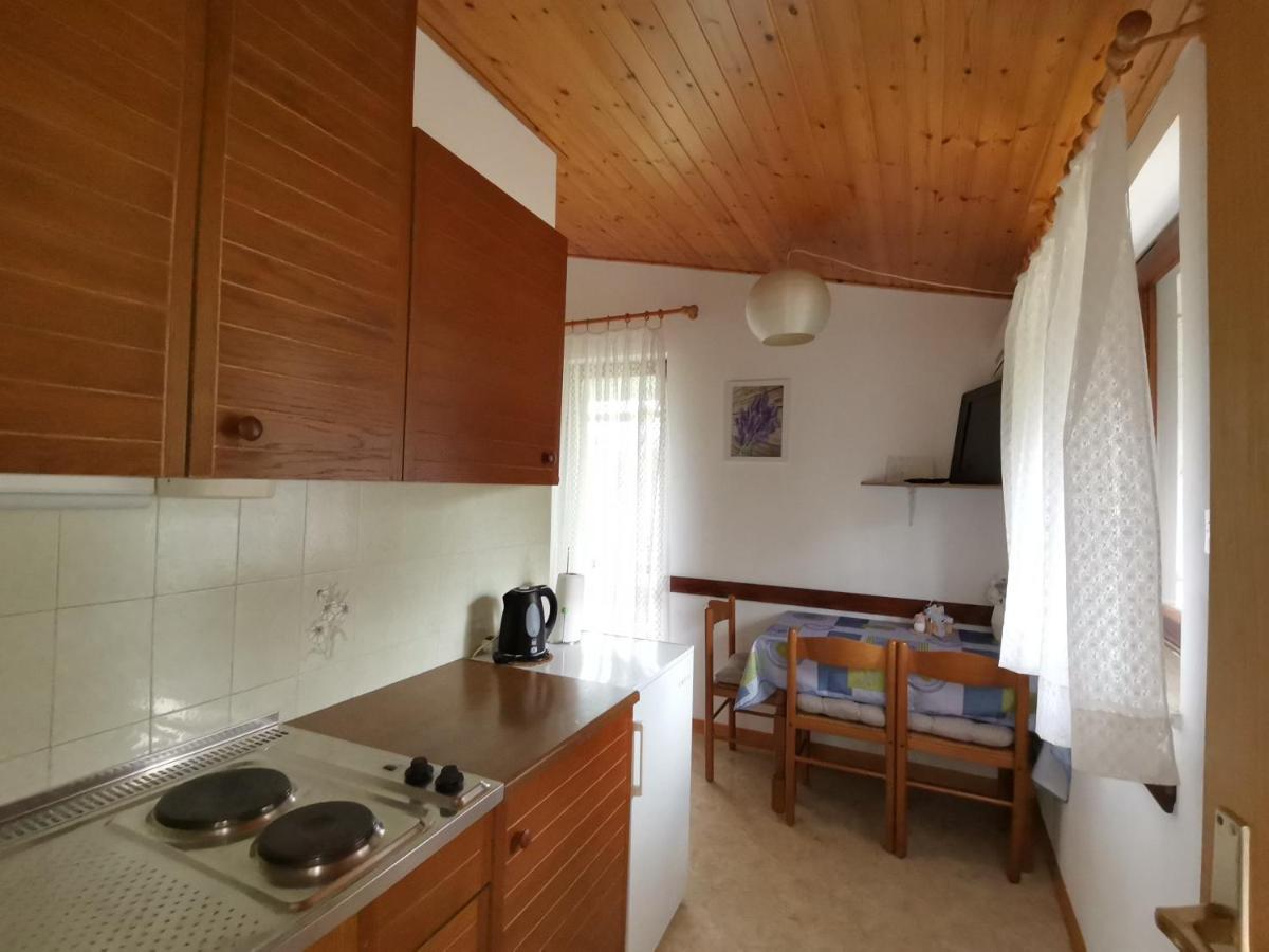 Apartment Studio Zvonka Замбратия Экстерьер фото
